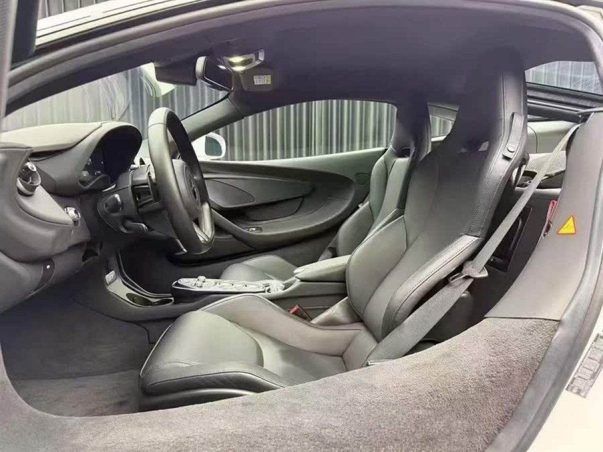 邁凱倫 GT  2019款 4.0T 標(biāo)準(zhǔn)型圖片