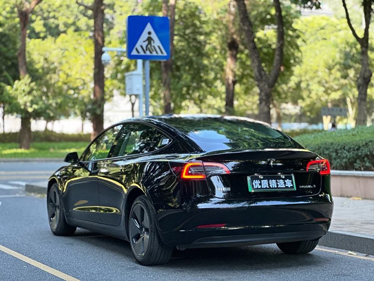 特斯拉 Model Y  2022款 改款 后輪驅(qū)動版圖片