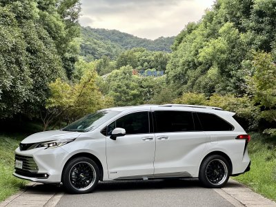 2022年6月 丰田 赛那SIENNA 2.5L混动 铂金版图片