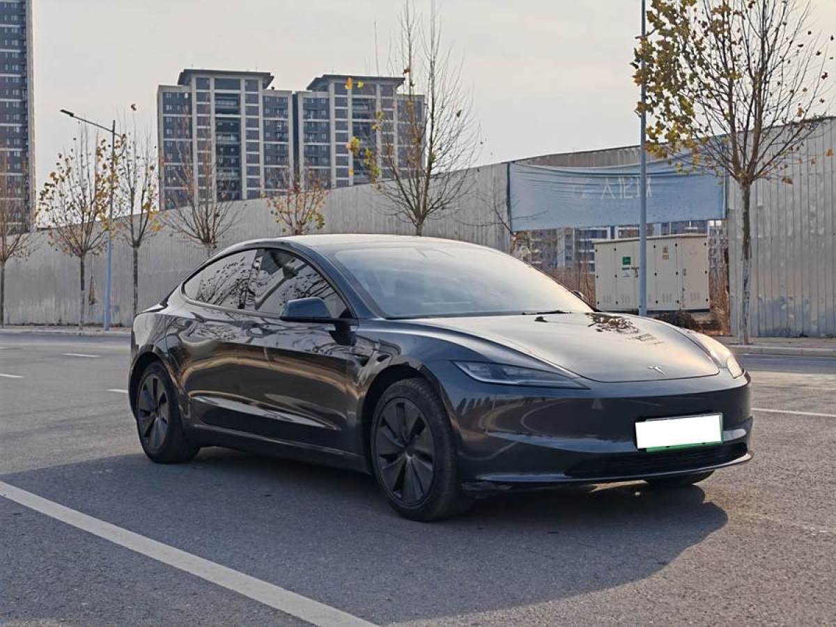 特斯拉 Model Y  2023款 后輪驅(qū)動版圖片