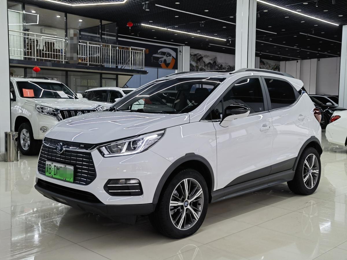 比亞迪 元新能源  2018款 EV360 智聯(lián)創(chuàng)酷型圖片