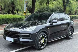 Cayenne 保时捷 Cayenne Turbo 4.0T