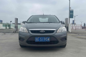 ?？怂?福特 三廂經(jīng)典 1.8L 手動(dòng)時(shí)尚型