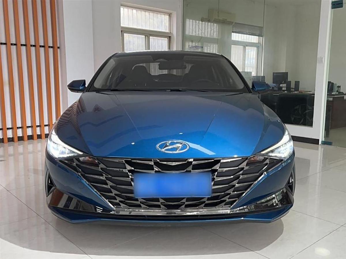 現(xiàn)代 伊蘭特  2022款 1.5L CVT LUX尊貴版圖片