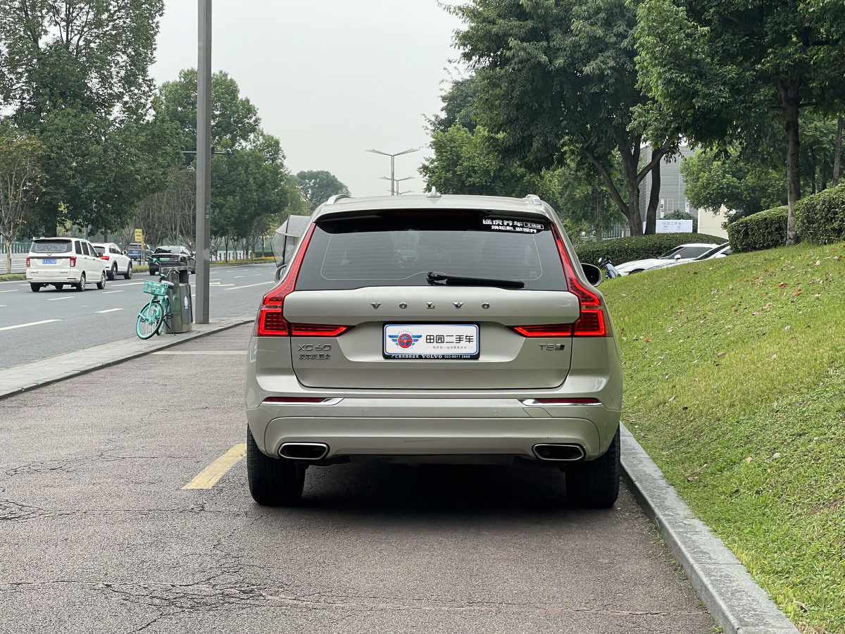 沃爾沃 XC60  2020款 T5 四驅(qū)智逸豪華版圖片