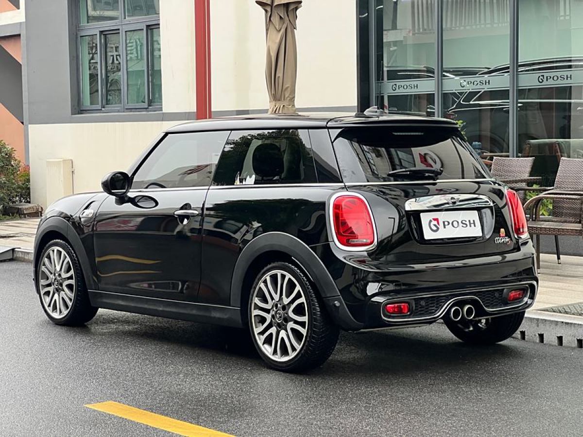 MINI MINI  2019款 2.0T COOPER S 藝術(shù)家圖片