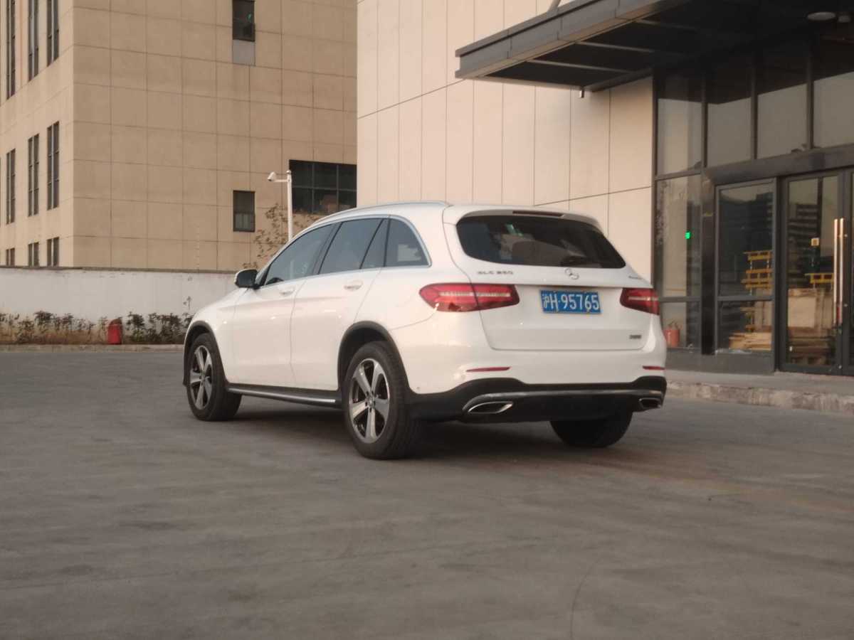 奔馳 奔馳GLC  2017款 GLC 260 4MATIC 豪華型圖片