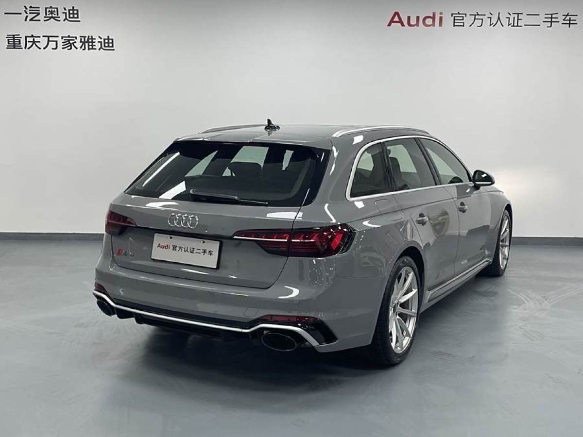 奧迪 奧迪RS 4  2023款 RS4 Avant 常規(guī)版圖片