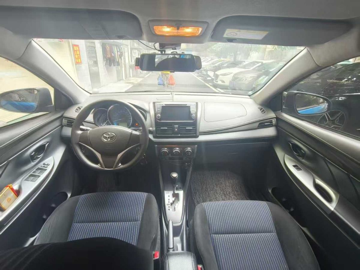 豐田 雅力士  2014款 YARiS L 致炫 1.3 靈動(dòng)版圖片