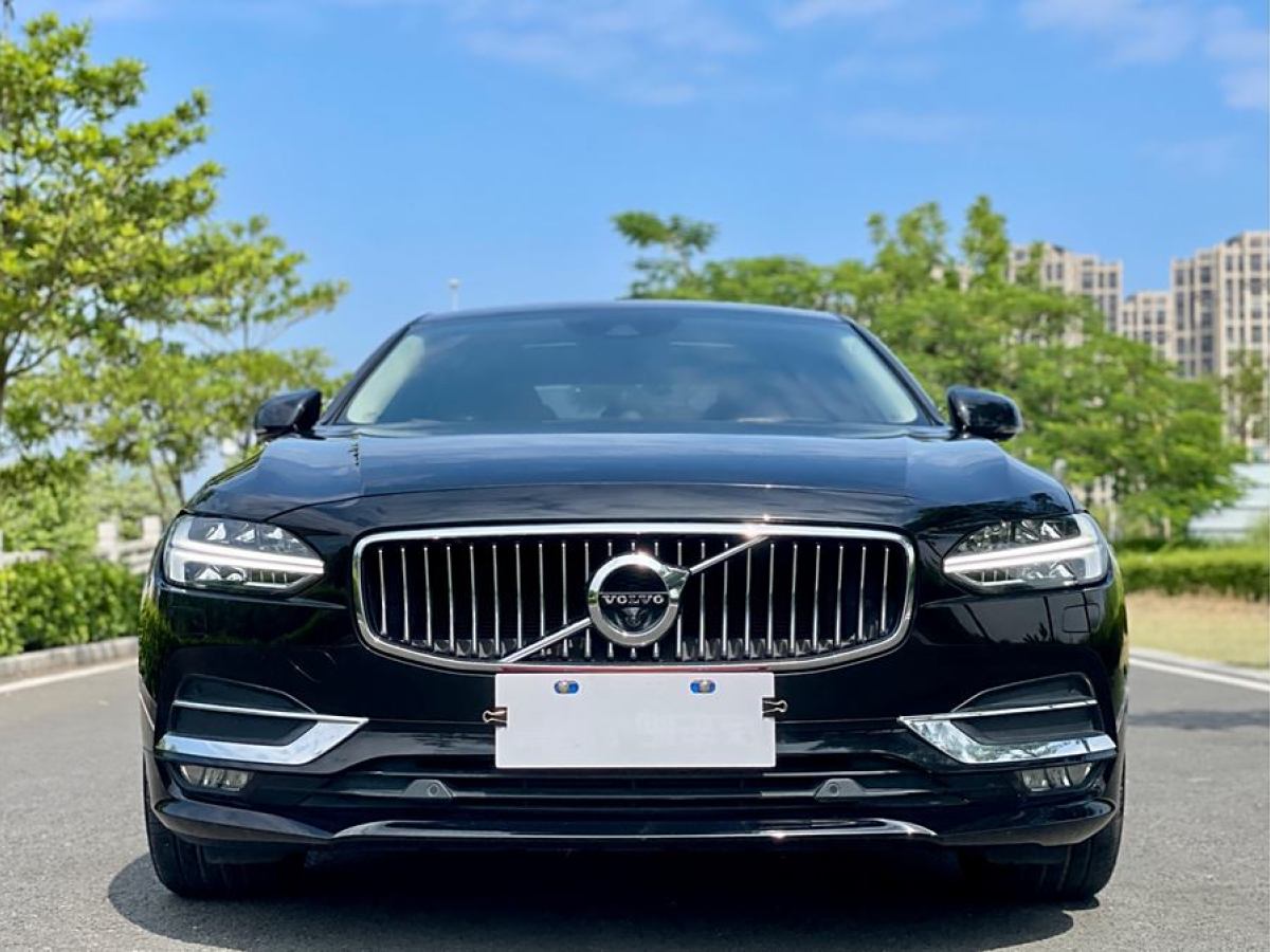 沃爾沃 S90  2018款 T5 智尊版圖片