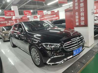 奔驰 奔驰E级 E 300 L 豪华型图片