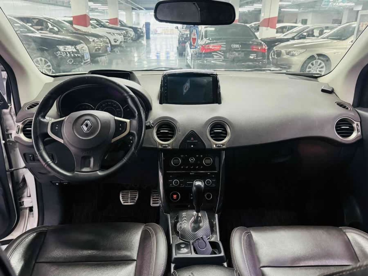 雷諾 科雷傲  2014款 改款 2.5L 兩驅(qū)舒適版圖片