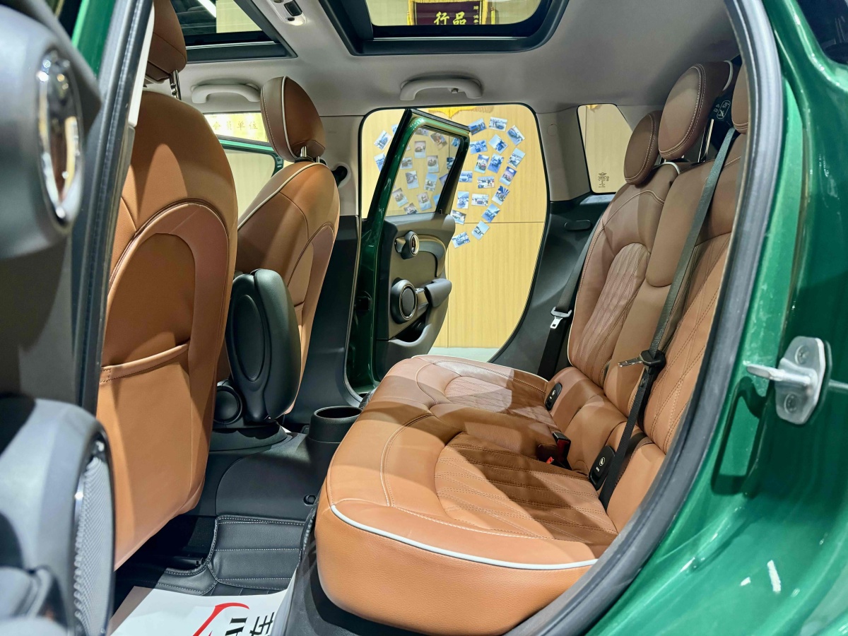 MINI MINI  2020款 1.5T COOPER 藝術(shù)家 五門版圖片