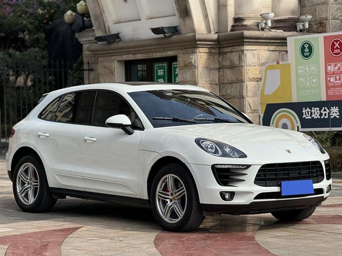 保時(shí)捷 Macan  2016款 Macan 2.0T圖片