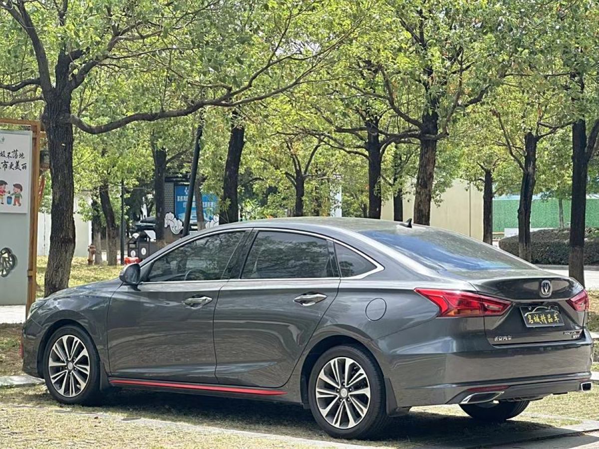 長(zhǎng)安 銳程CC  2021款 藍(lán)鯨版 1.5T DCT豪華型圖片