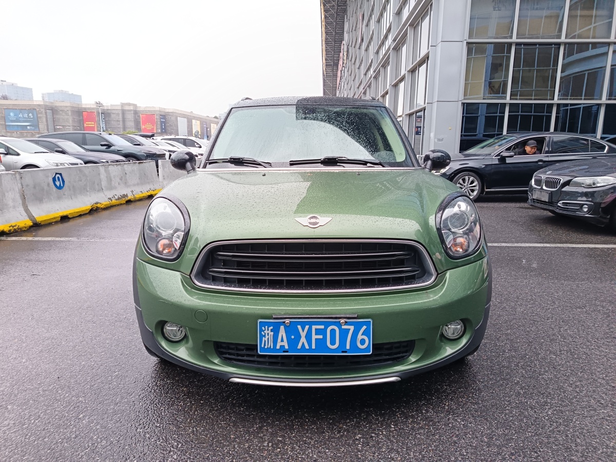 MINI COUNTRYMAN  2016款 1.6T COOPER ALL4 Fun裝備控圖片