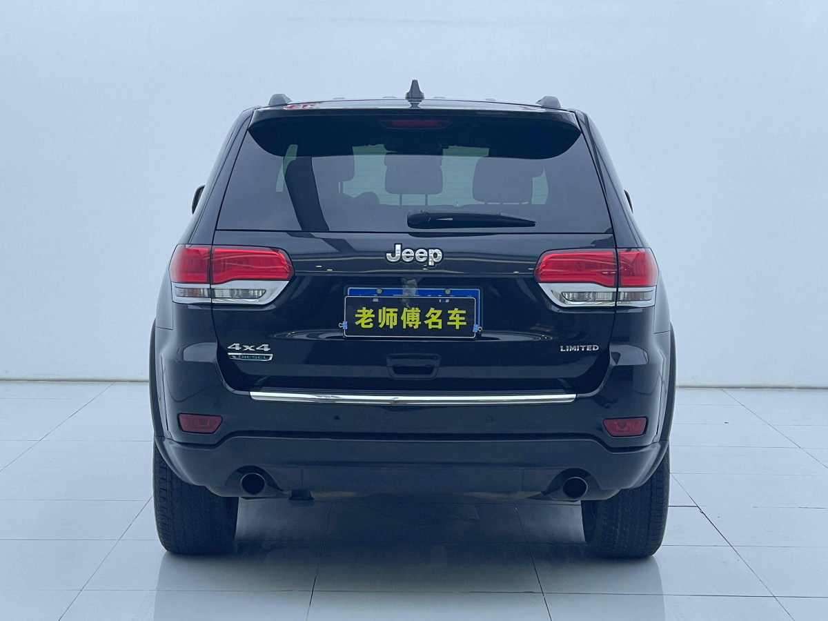 Jeep 大切诺基  2015款 3.0TD 柴油 舒享导航版图片