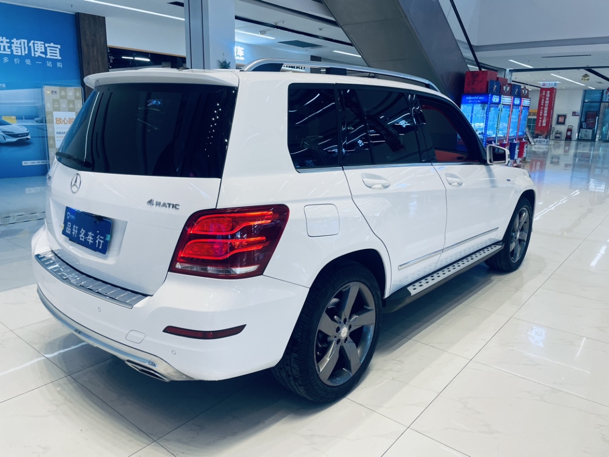 奔馳 奔馳GLK級(jí)  2015款 GLK 260 4MATIC 時(shí)尚型 極致版圖片