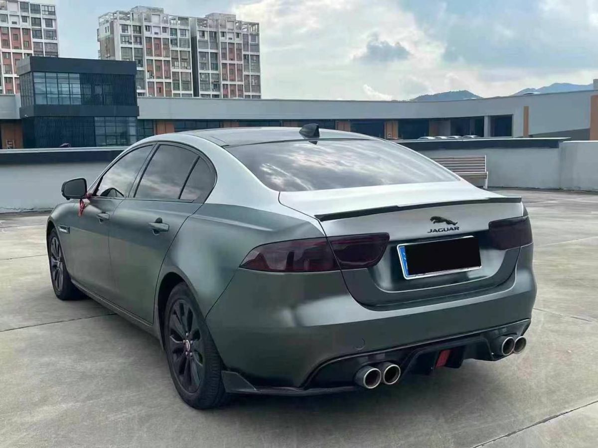 捷豹 XE  2019款 2.0T 300PS 四驅(qū)Landmark Edition圖片