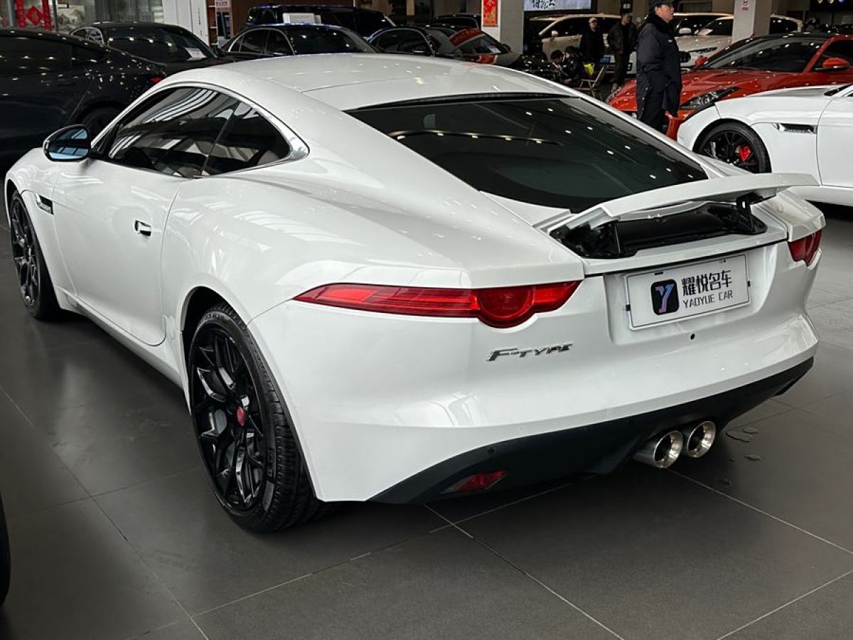 2015年6月捷豹 F-TYPE  2015款 3.0T 硬頂版