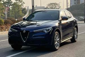 Stelvio 阿爾法·羅密歐 2.0T 280HP 豪華版