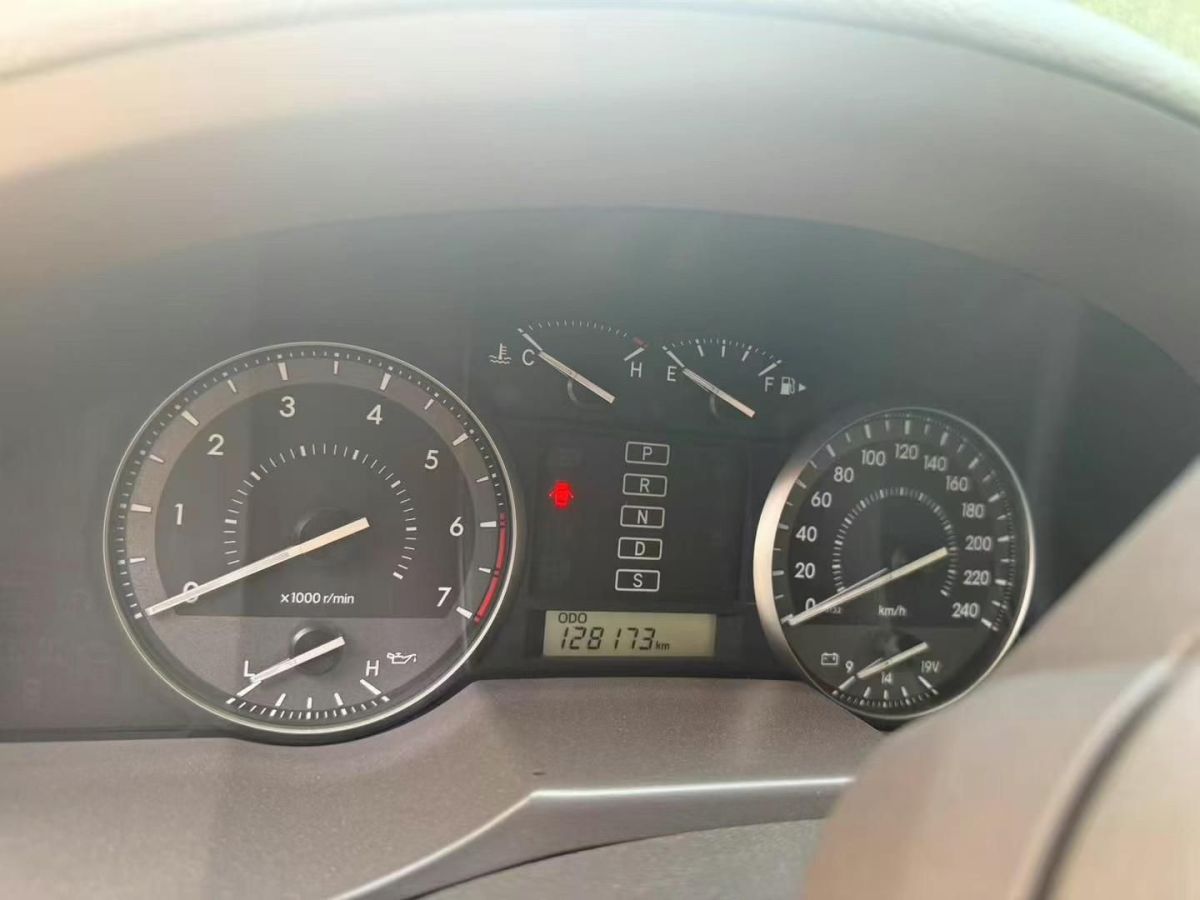 豐田 蘭德酷路澤  2018款 5.7L VX-R 12氣 底升(中東版)圖片