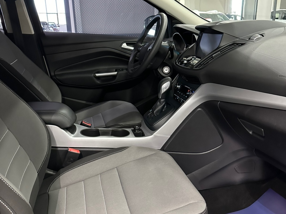 福特 翼虎  2015款 1.5L GTDi 两驱舒适型图片