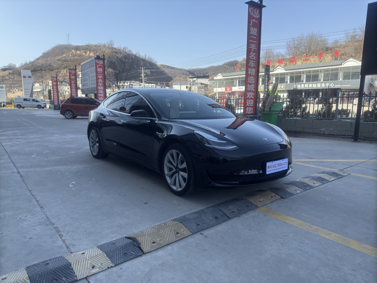 2020年9月特斯拉 Model 3  2019款 標(biāo)準(zhǔn)續(xù)航后驅(qū)升級版