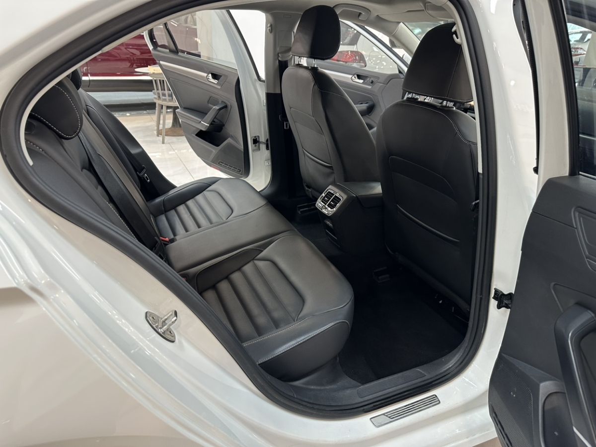 大眾 凌渡  2019款 280TSI DSG舒適版圖片