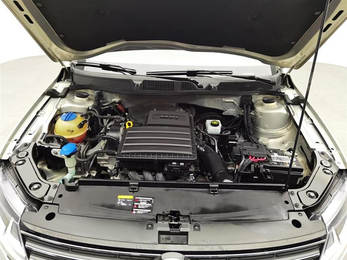 大眾 朗逸  2017款 1.6L 手動舒適版圖片