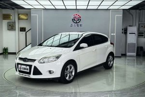 ?？怂?福特 兩廂 1.6L 手動風尚型