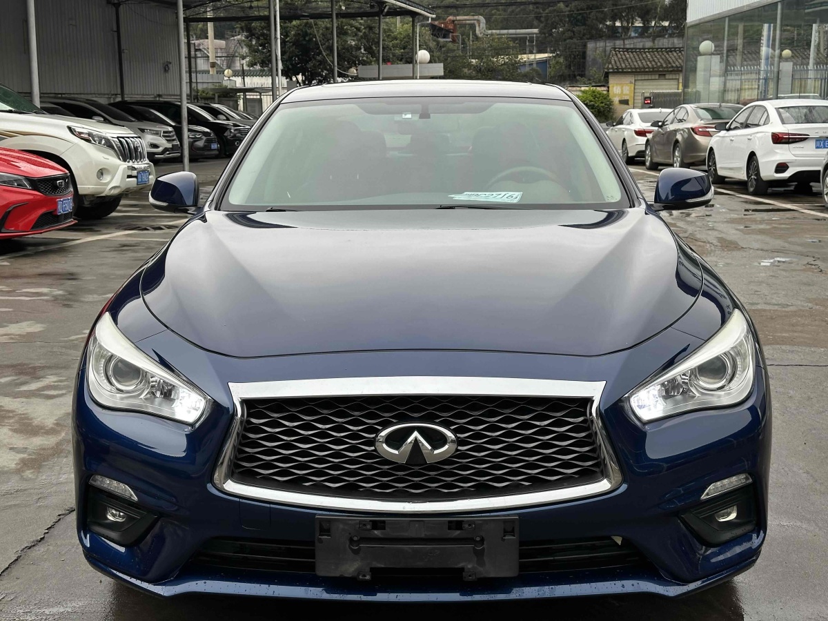 2018年9月英菲尼迪 Q50L  2018款  2.0T 舒適版 國VI