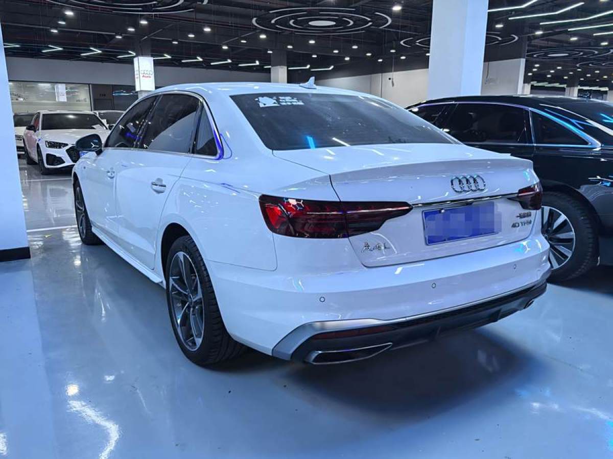 奧迪 奧迪A4L  2022款 40 TFSI 時(shí)尚動(dòng)感型圖片