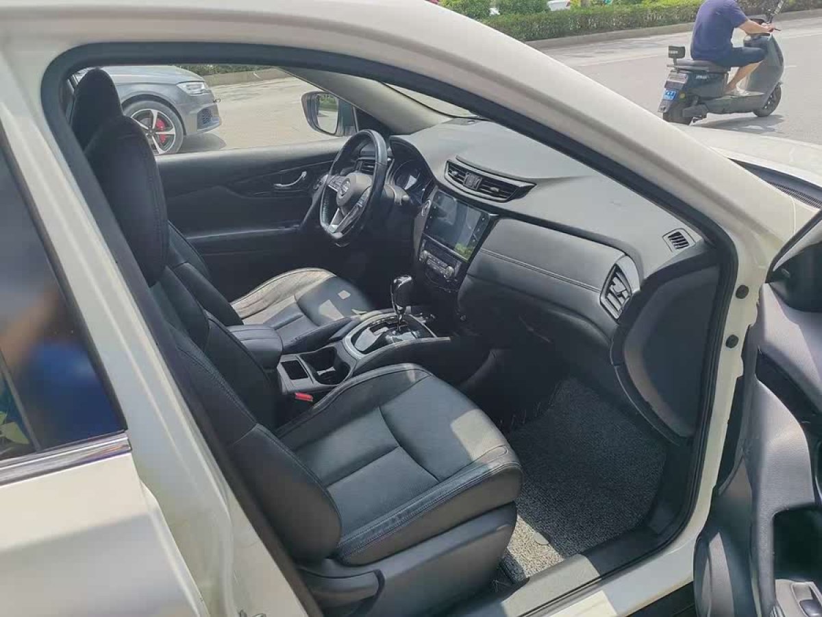 日產(chǎn) 奇駿  2021款 2.0L XL ITS CVT 2WD智聯(lián)舒適版圖片