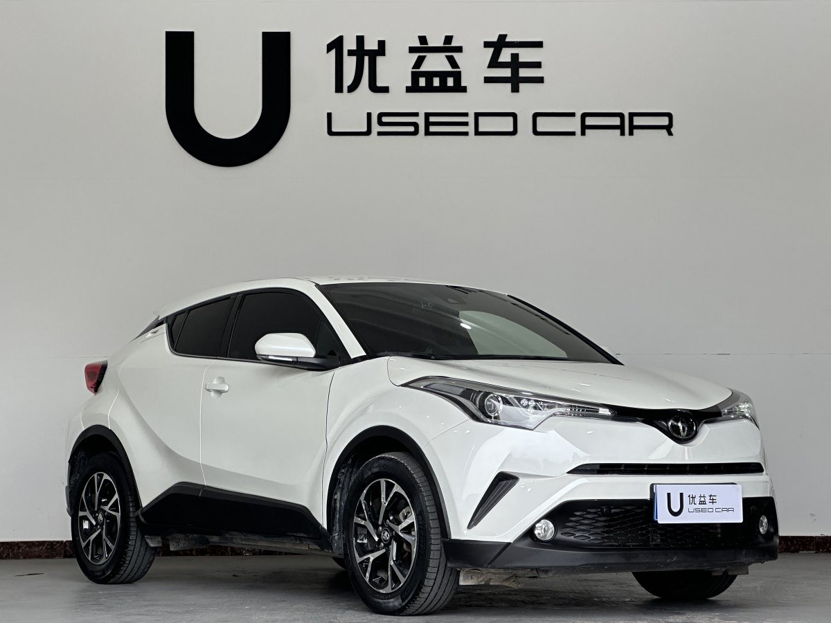 豐田 C-HR  2018款 2.0L 領(lǐng)先版 國VI圖片