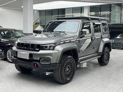 2022年6月 北京 BJ40 2.0T 自动两驱城市猎人版先锋型图片