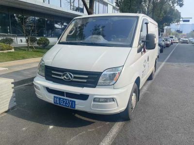 2022年7月 上汽大通 上汽大通MAXUS V100 2.0T旅行家V100圖片