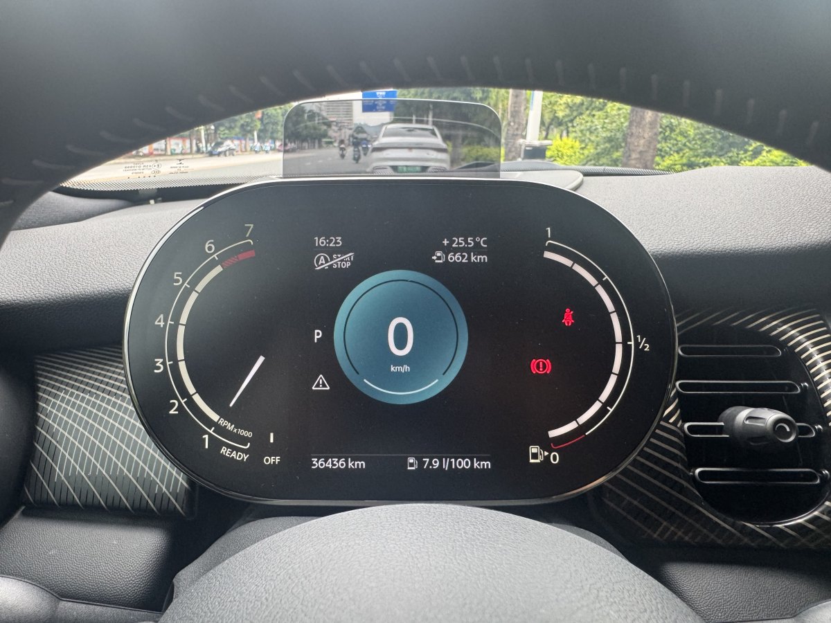 MINI MINI  2022款 1.5T COOPER 執(zhí)迷特別版圖片