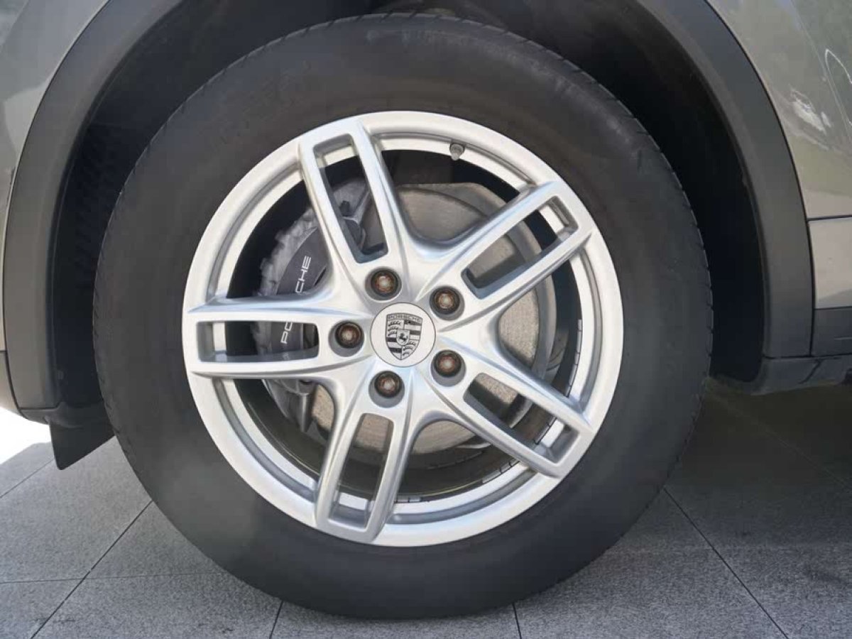 保時(shí)捷 Cayenne  2011款 Cayenne 3.0T圖片