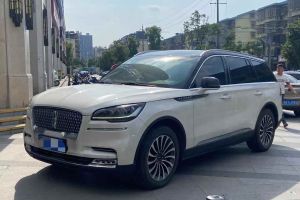 飛行家 林肯 3.0T V6 四驅(qū)總統(tǒng)版