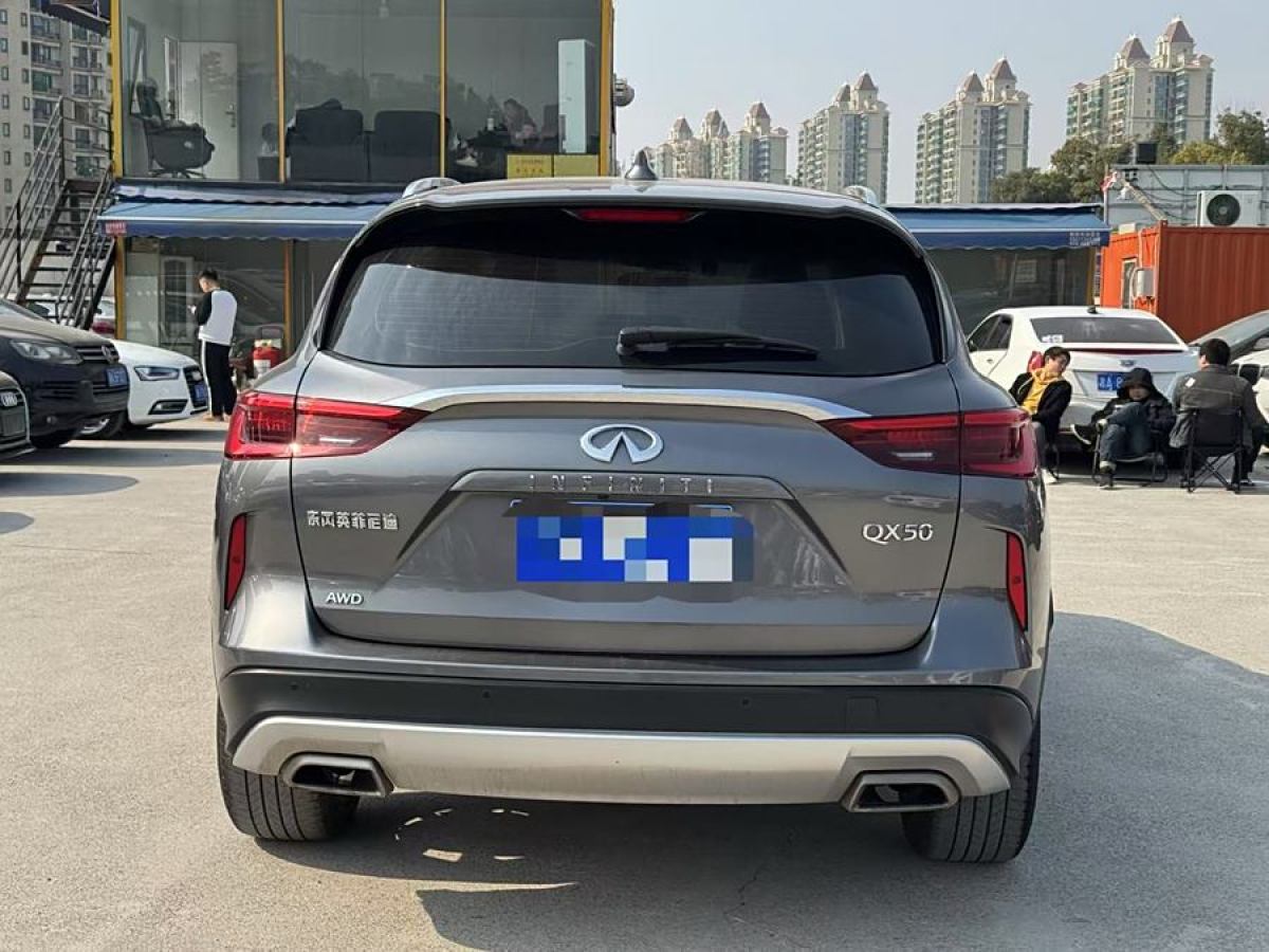 英菲尼迪 QX50  2018款 2.0T 四驅智能版圖片