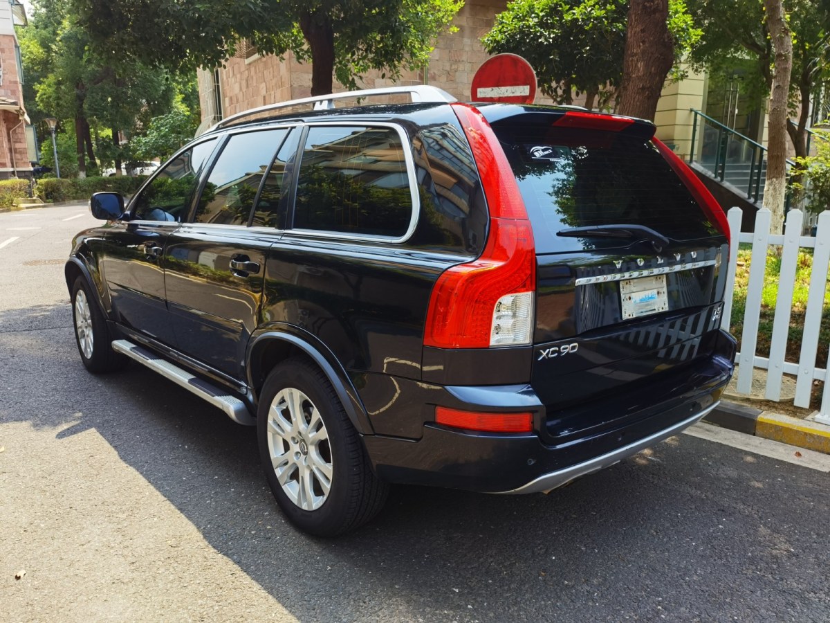 沃爾沃 XC90  2013款 2.5T T5 豪華升級(jí)版圖片