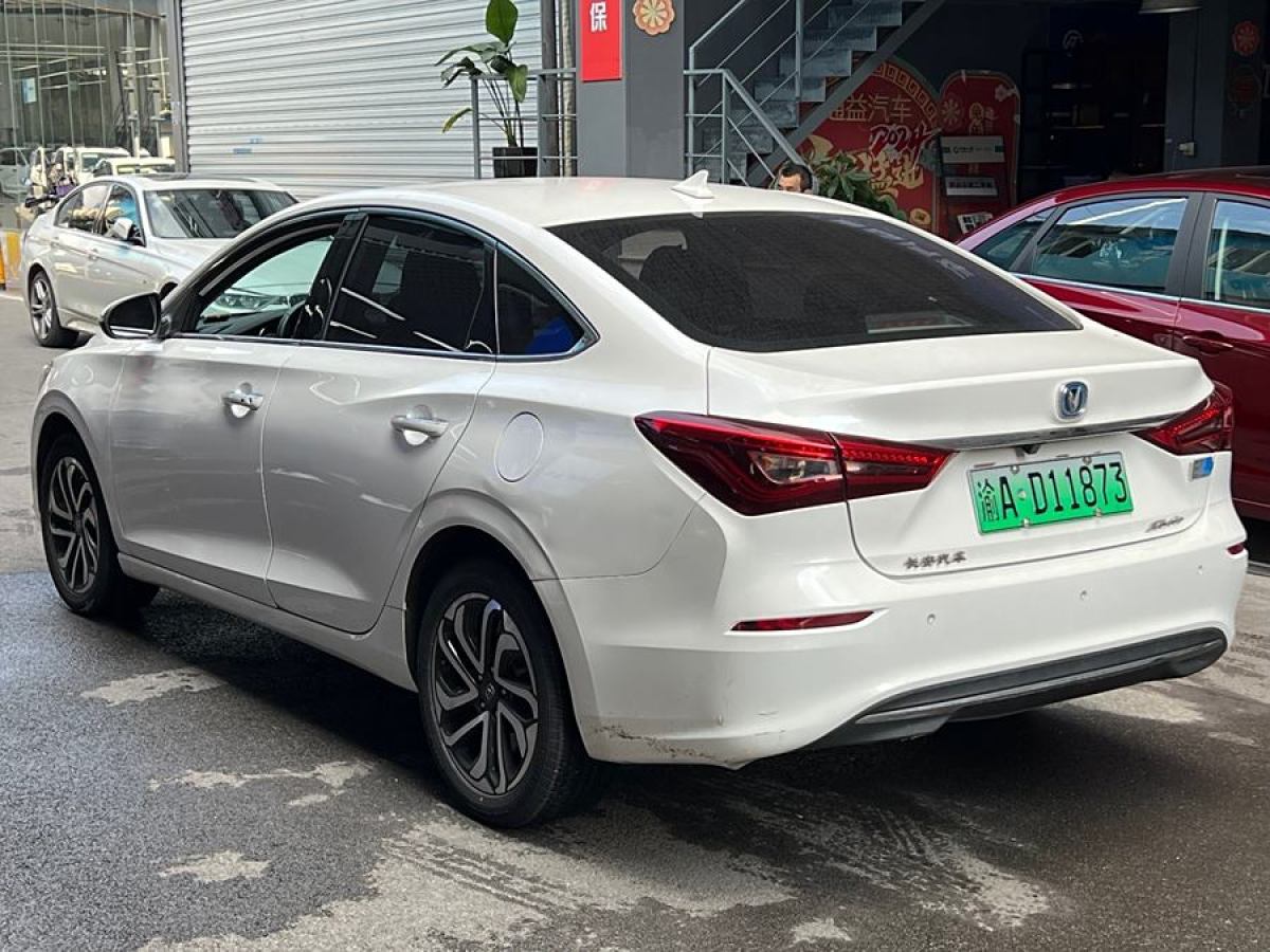 長安 逸動新能源  2019款 EV460 智領(lǐng)版圖片