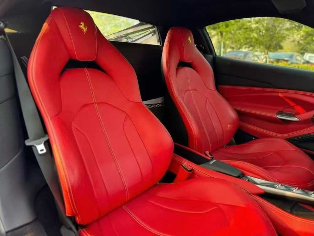 法拉利 法拉利296 GTB  2022款 3.0T V6 GTS圖片