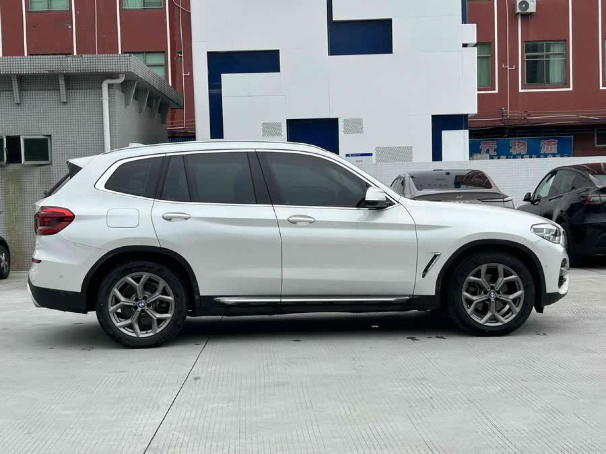 寶馬 寶馬X3  2021款 改款 xDrive28i 豪華套裝圖片