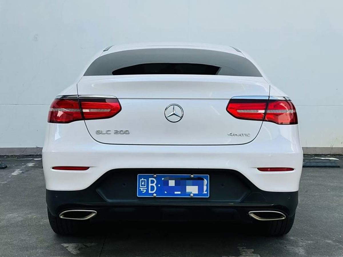 奔馳 奔馳GLC  2022款 改款 GLC 300 4MATIC 轎跑SUV圖片