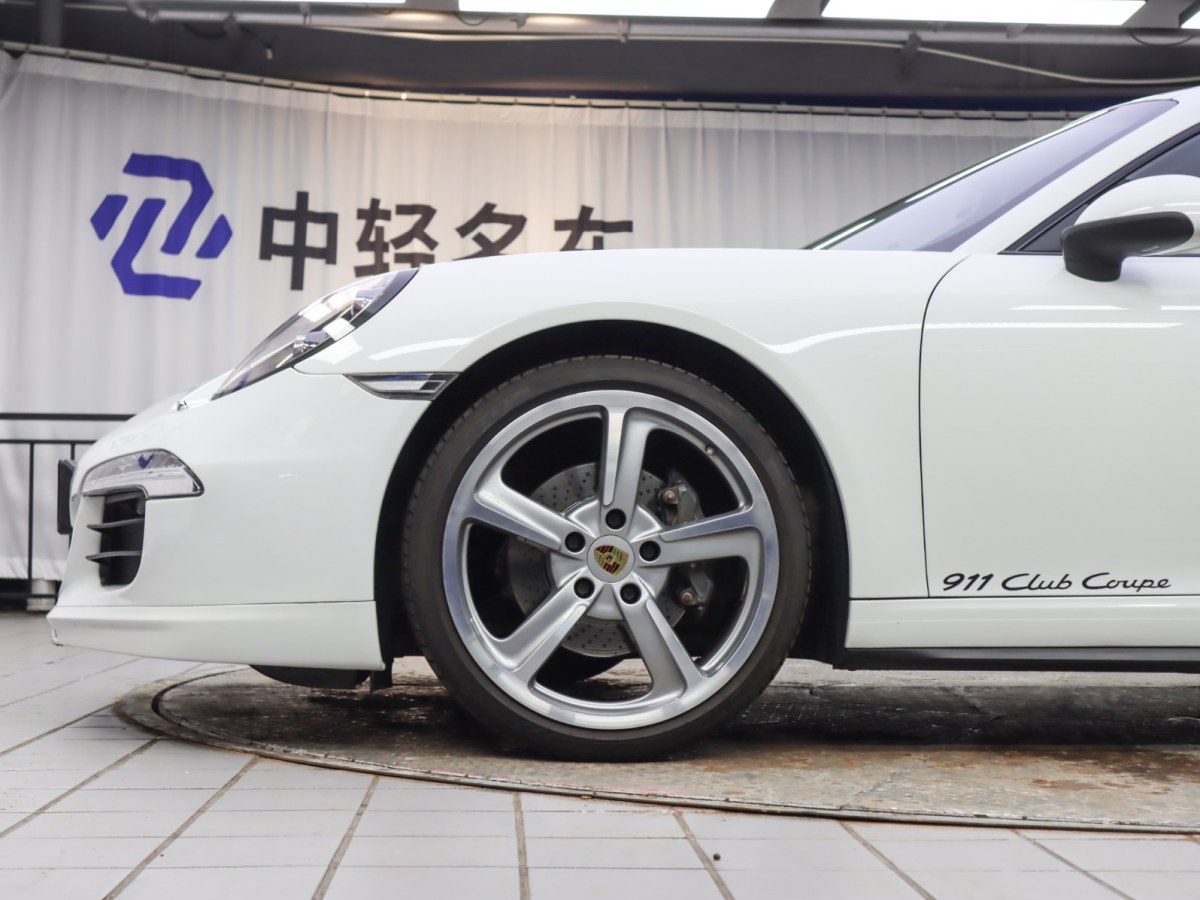 保時(shí)捷 911  2015款 Carrera 4 3.4L Style Edition圖片