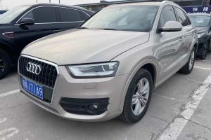奧迪Q3 奧迪 Q3 1.4T 30TFSI 手動(dòng)標(biāo)準(zhǔn)型