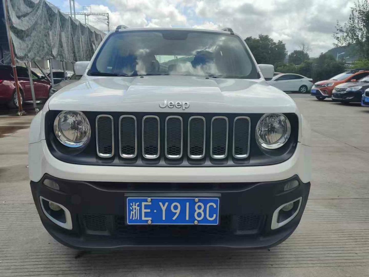 Jeep 自由俠  2017款 180T 自動(dòng)智能版圖片