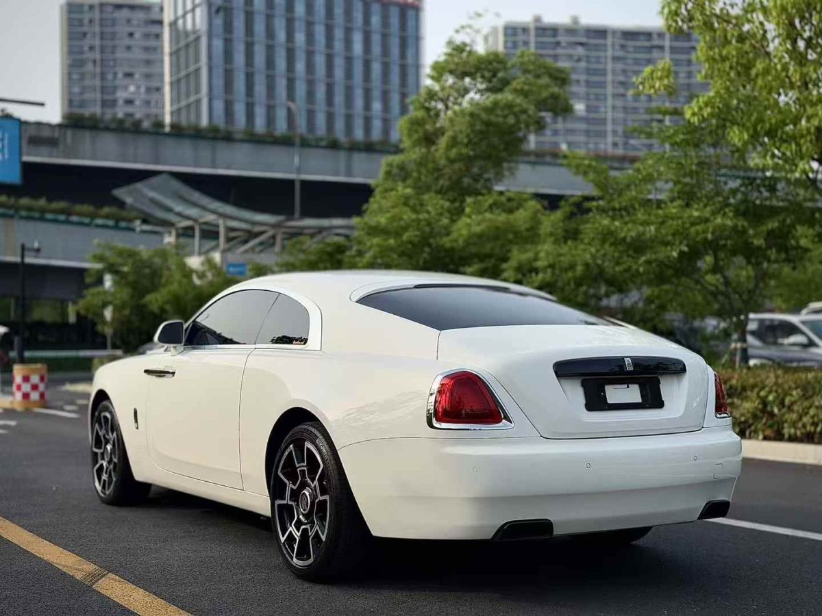勞斯萊斯 魅影  2014款 6.6T 標(biāo)準(zhǔn)型圖片